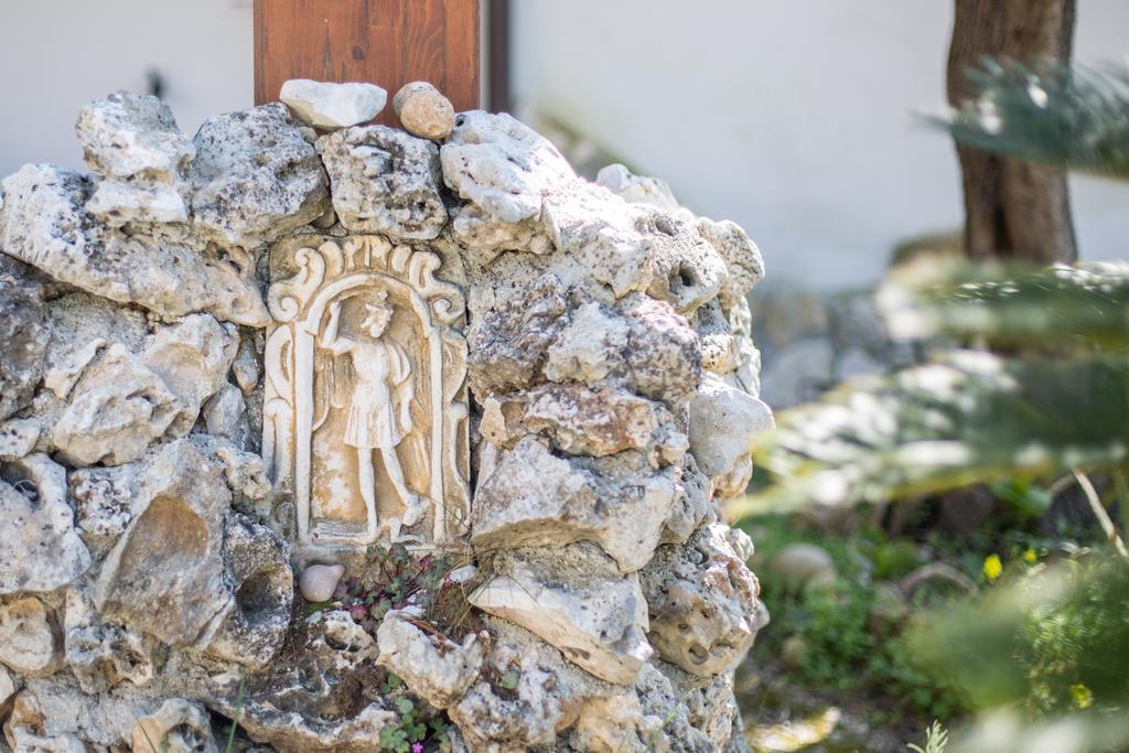 Villa Calma ヴィエステ エクステリア 写真